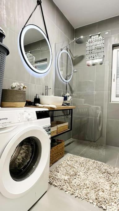 New Modern Accommodation In City Metković Extérieur photo