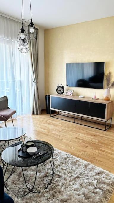 New Modern Accommodation In City Metković Extérieur photo